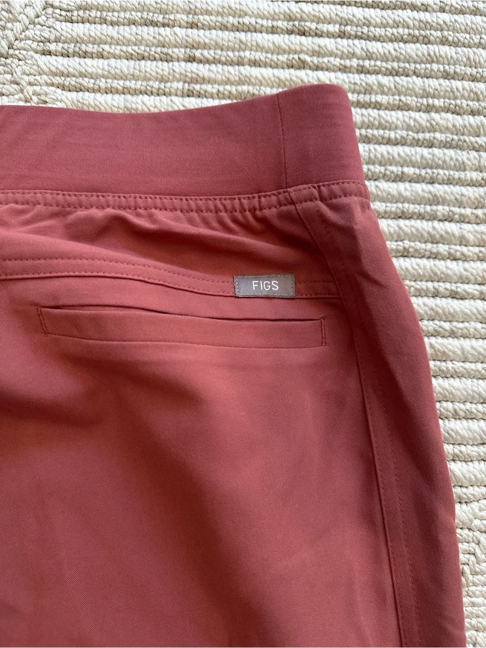 Men’s figs scrubs- Size small